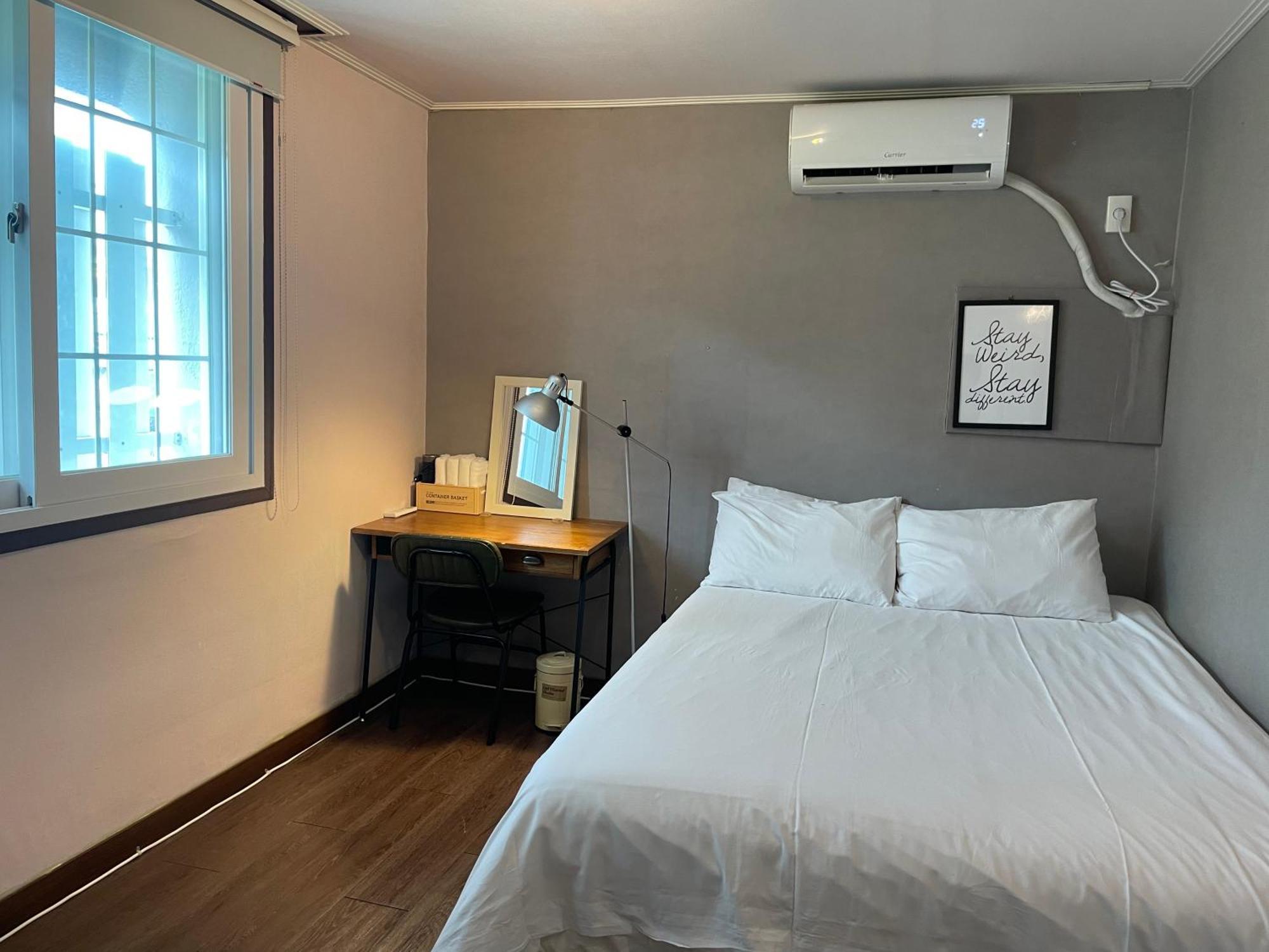 Grim Garden Guesthouse Yeosu Exterior photo