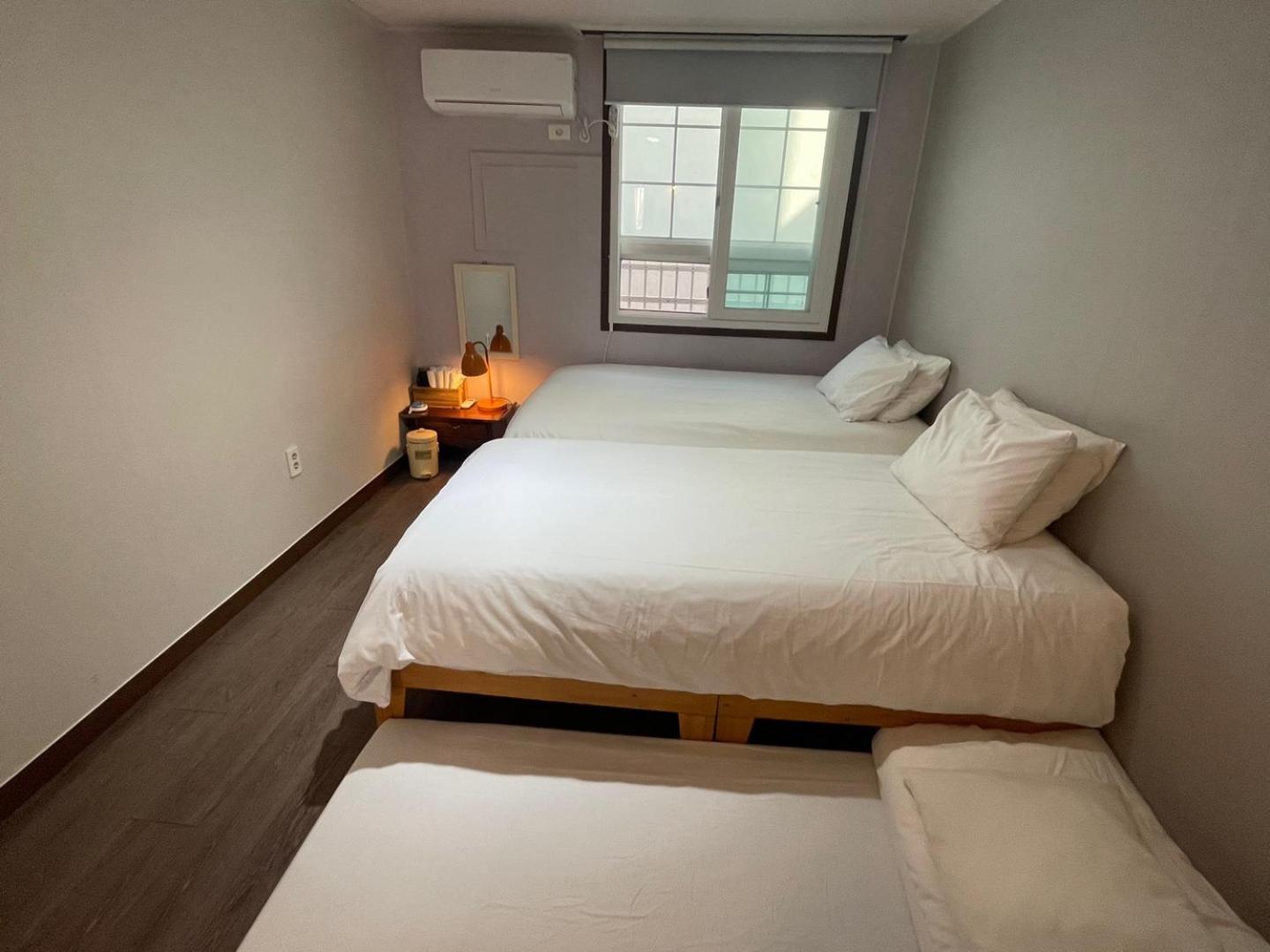 Grim Garden Guesthouse Yeosu Exterior photo