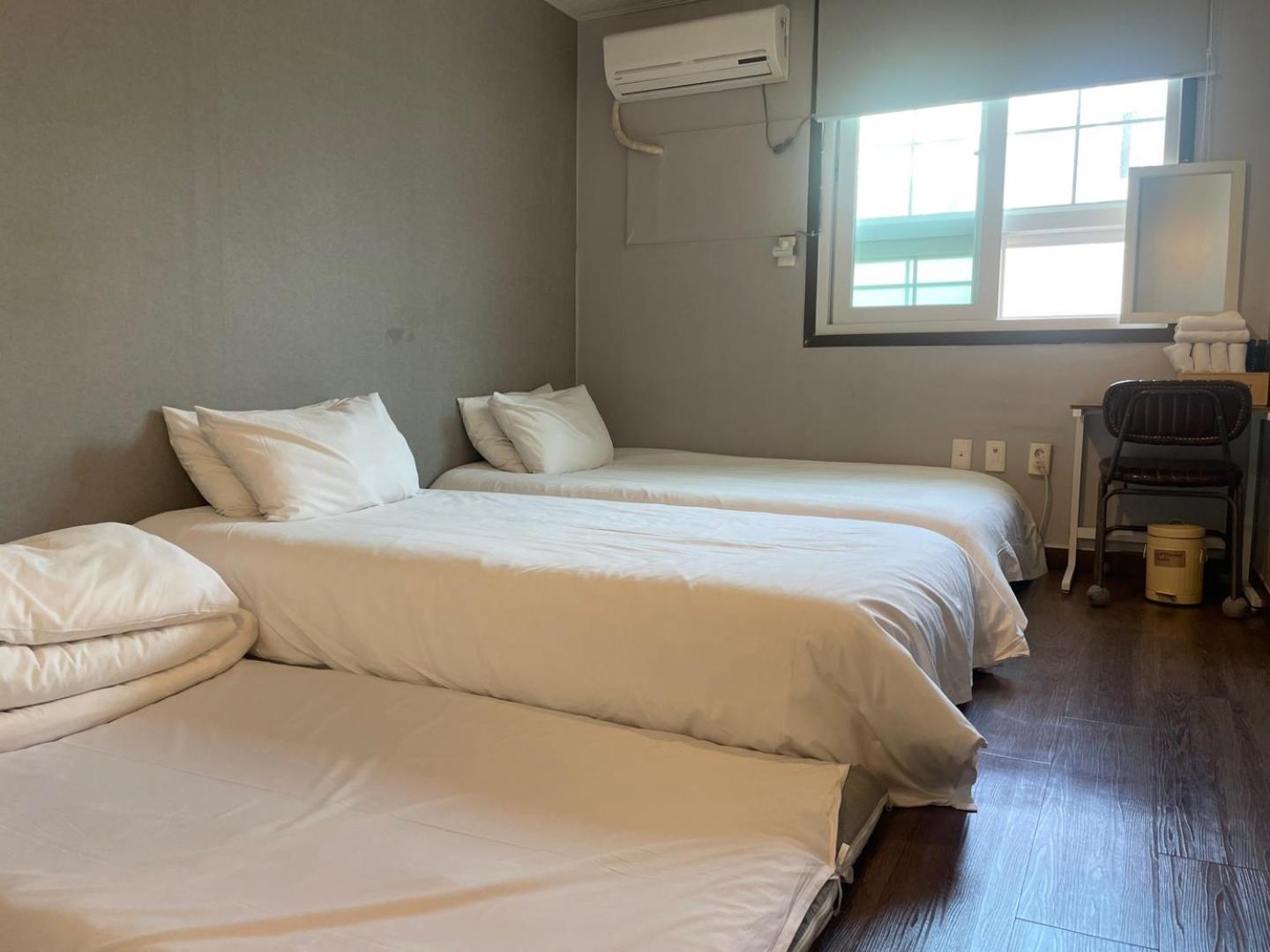 Grim Garden Guesthouse Yeosu Exterior photo