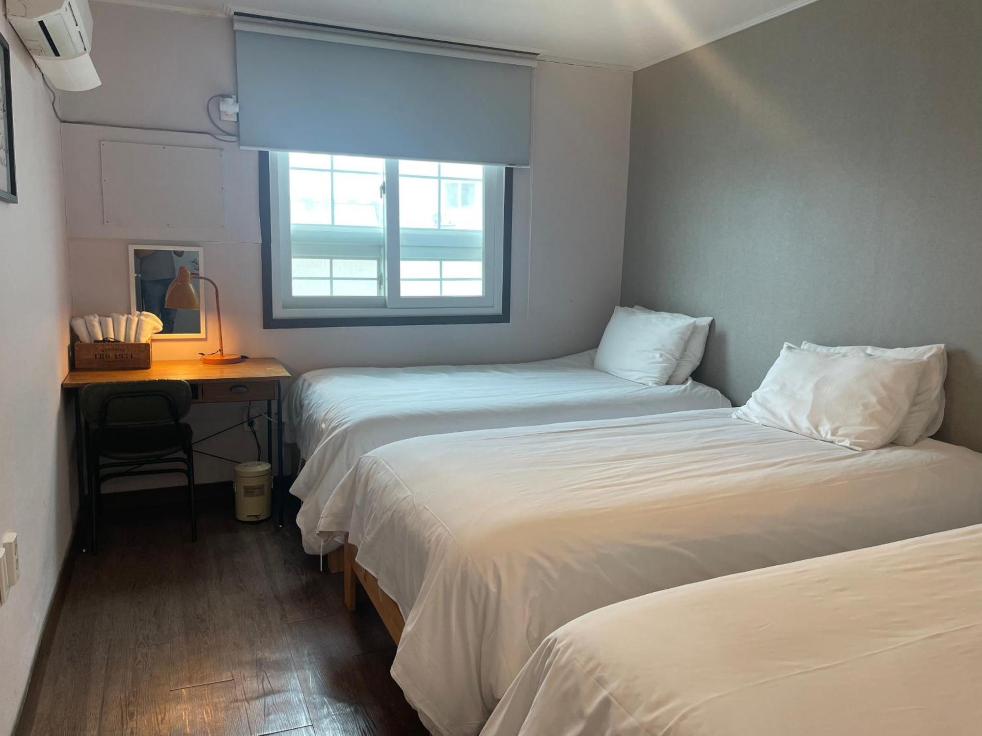 Grim Garden Guesthouse Yeosu Exterior photo