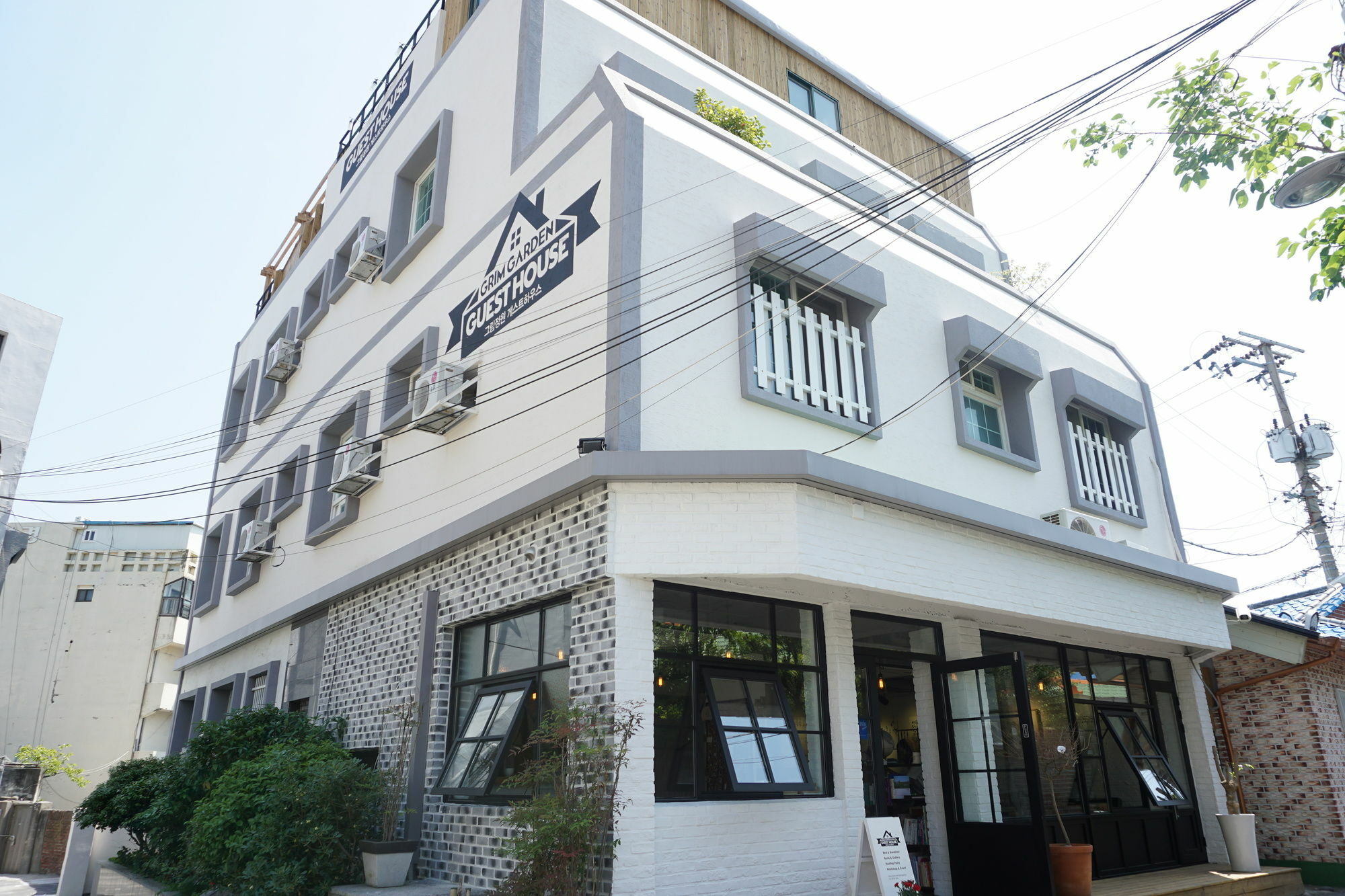 Grim Garden Guesthouse Yeosu Exterior photo
